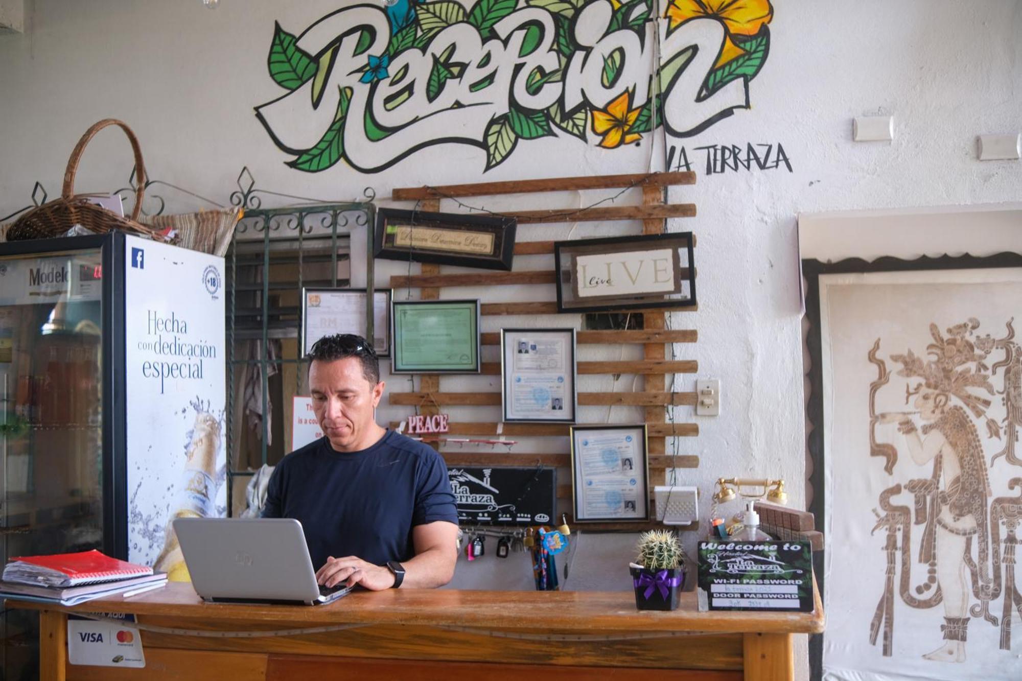 La Terraza Hostel フローレス エクステリア 写真